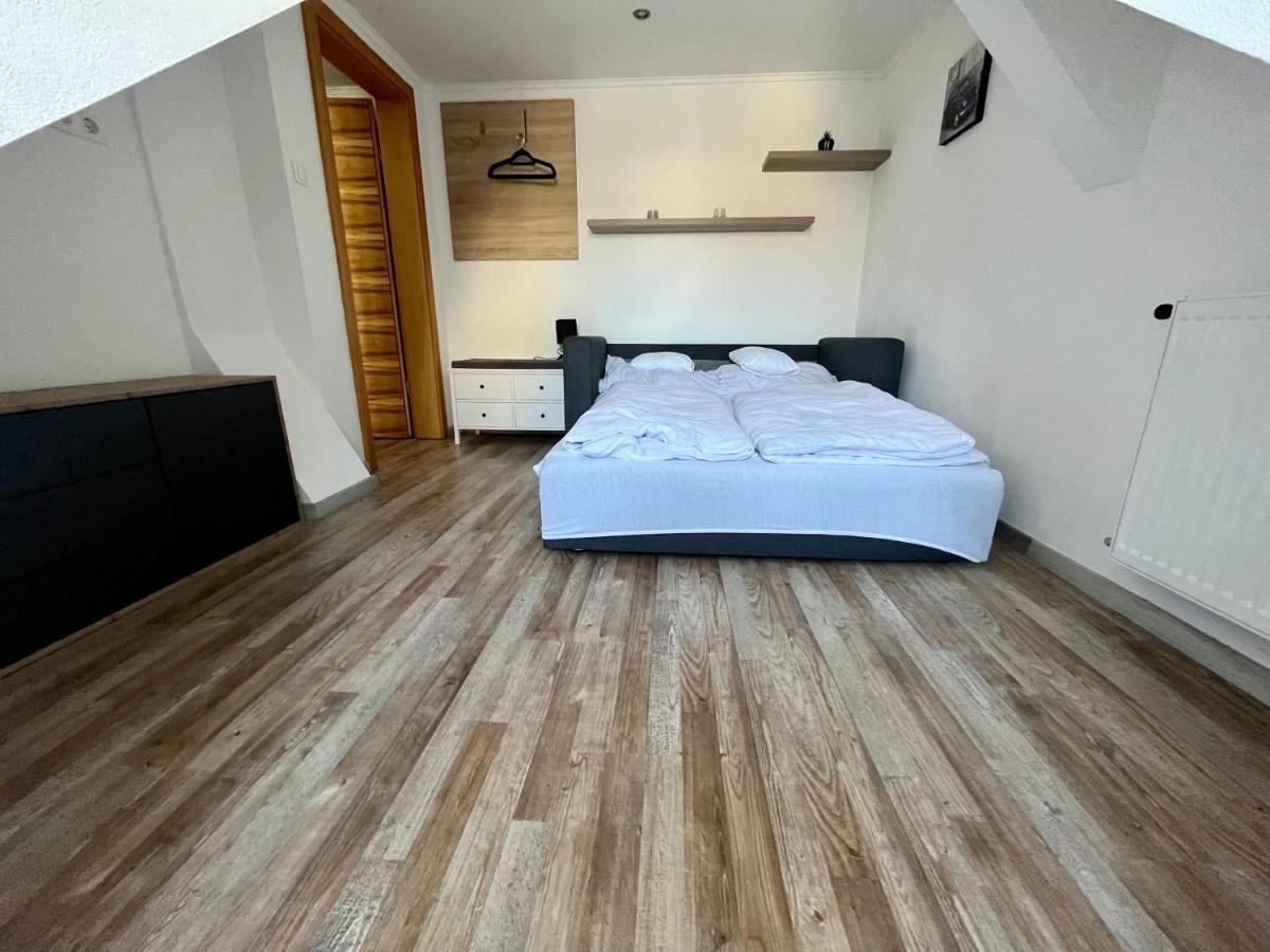 Rabbit Apartman Mosonmagyaróvár Exteriér fotografie